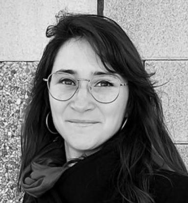 Arquitecta. Professora Dept. Tecnologia de l’Arquitectura, ETSAB-UPC. Despatx propi especialitzat en restauració y conservació arquitectònica. Membre ICOMOS.