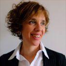 Experta en gestió i coordinació de projectes de desenvolupament competencial. Àmplia experiència docent en habilitats a diverses universitats. 