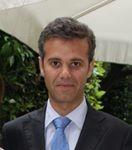 Llicenciat en Arquitectura. Màster en Gestió i Direcció d’Empreses Constructores. Màster en Gestió urbanística. Programa Direcció General a IESE. Soci fundador de BINARQ, despatx d'arquitectura, Project Management, Quantity Surveying i Lean Construcion. 